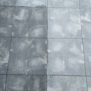 Betontegel terrazzo vloer wetlook impregneer natuursteen tegels waterafstotend 01